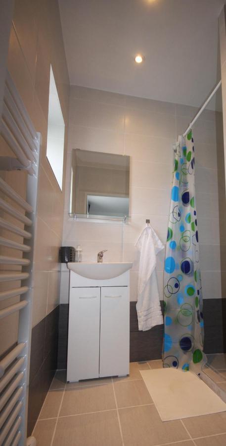 Apartmany Amalia Пиещани Екстериор снимка