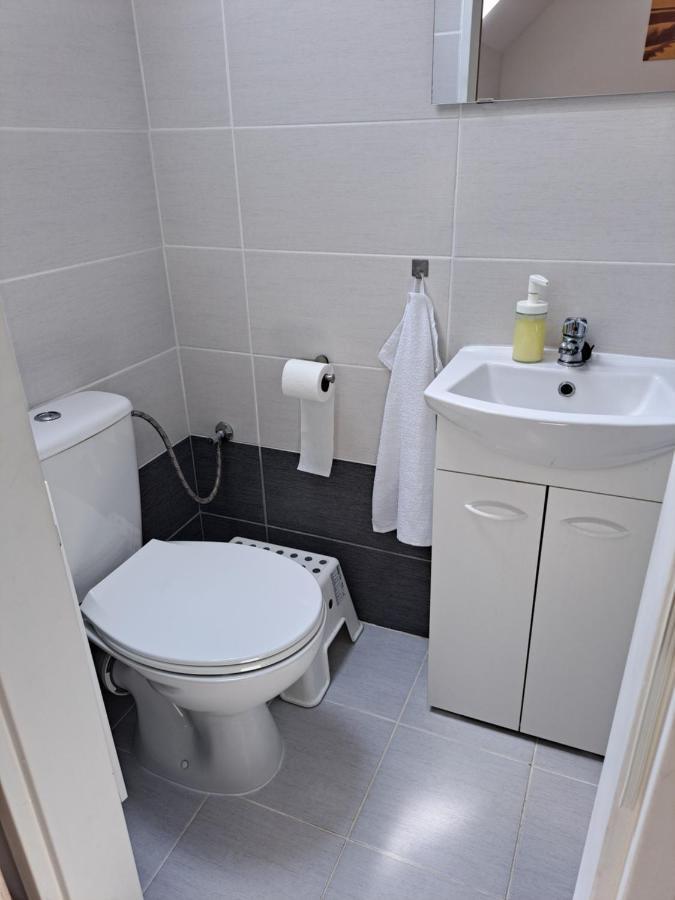 Apartmany Amalia Пиещани Екстериор снимка